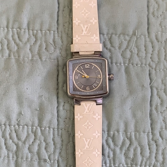 Louis Vuitton White Speedy Watch Working USED Authentic - Picture 9 of 15